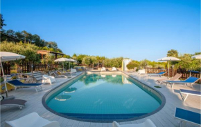 Amazing Home In San Giovanni With Kitchen Montefiore Dell'aso